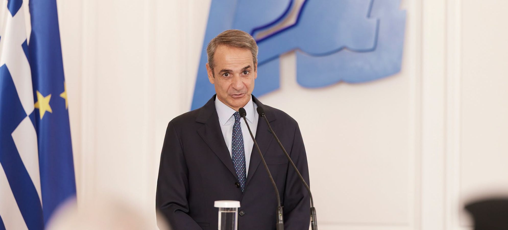 Εθνικό Πρότυπο Κέντρο για την Άνοια: Υπογραφή σύμβασης παρουσία Μητσοτάκη